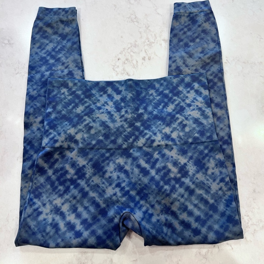 Spanx Look at Me Now Seamless Leggings Indigo Watercolor Tie Dye